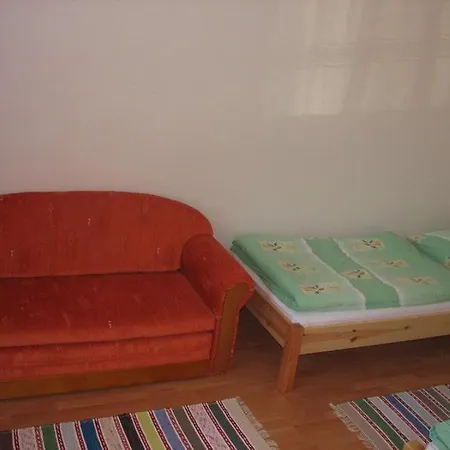 Holiday home Privat U Starona *