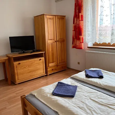 Privat U Starona Holiday home